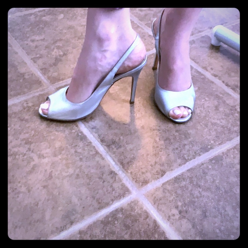 Peep toe heels